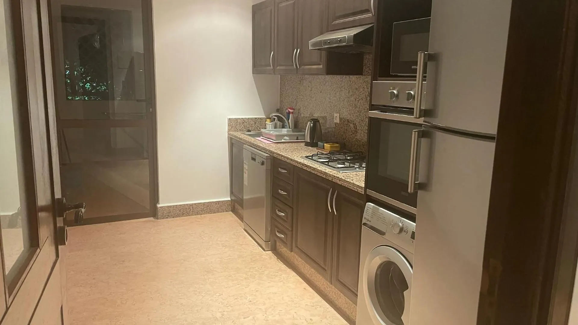 Apartment Garden House , Free Gym, Wi-Fi, Parking, International Channels Marrakesh